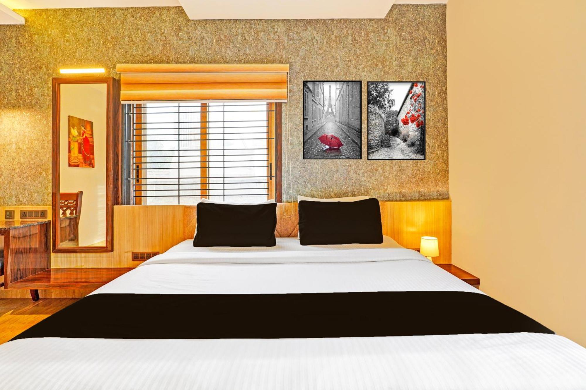 Super Townhouse Indiranagar Hotel Bangalore Ngoại thất bức ảnh