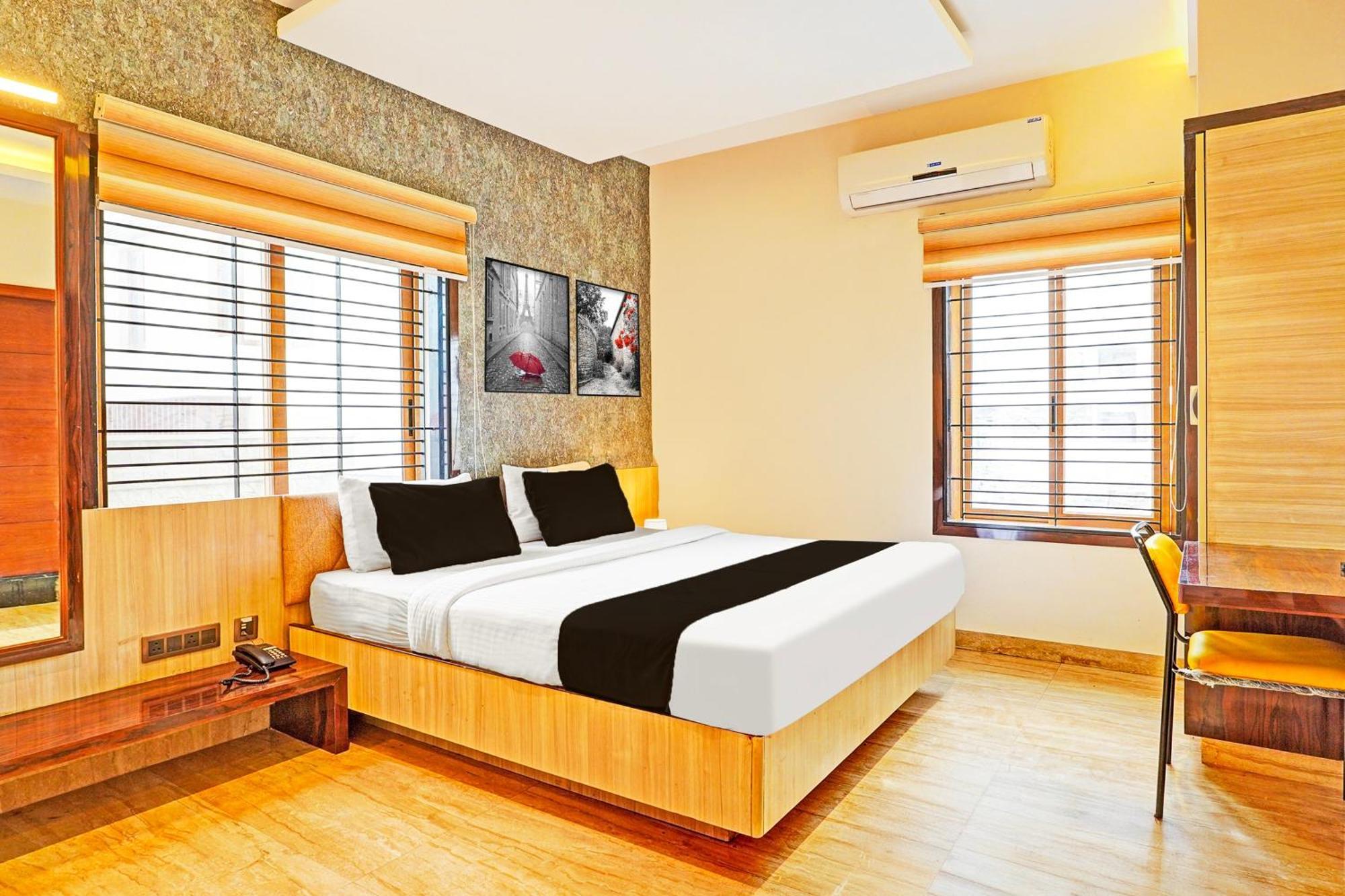 Super Townhouse Indiranagar Hotel Bangalore Ngoại thất bức ảnh